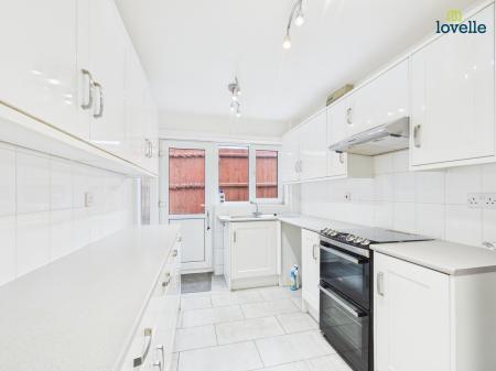 2 bedroom Detached bungalow for sale in Spring Bank, Binbrook, LN8