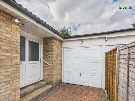 2 bedroom Detached bungalow for sale in Pegasus Spring Bank, Binbrook, LN8 6DF