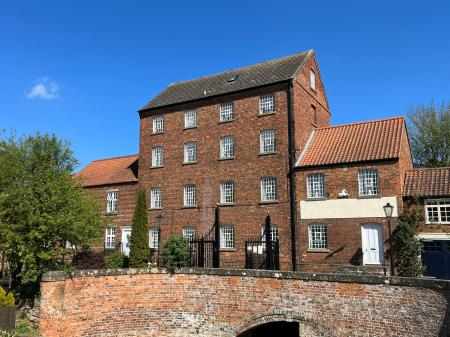 Caistor Road, Market Rasen, LN8