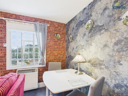 2 bedroom Apartment for sale in Caistor Road, Market Rasen, LN8