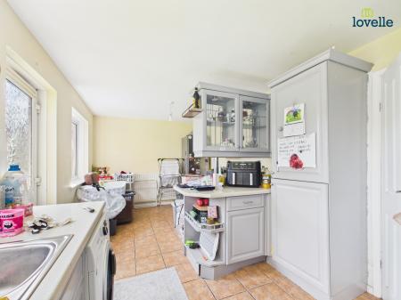3 bedroom Semi-detached house for sale in Millfields, Caistor, LN7