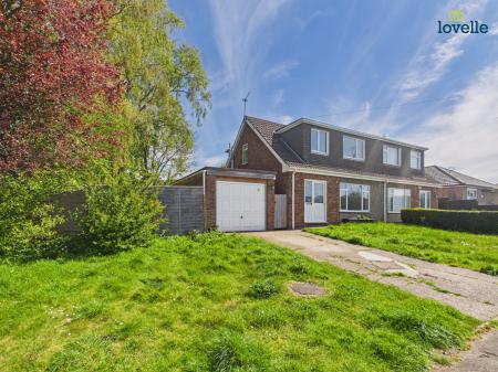 Millfields, Caistor, LN7