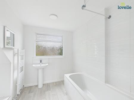 3 bedroom Semi-detached house for sale in Millfields, Caistor, LN7