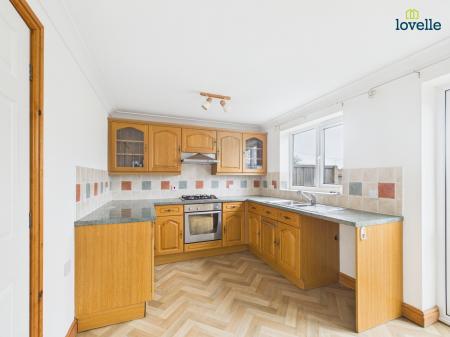 2 bedroom Terraced House to let in Vagarth Close, Barton-upon-Humber, DN18