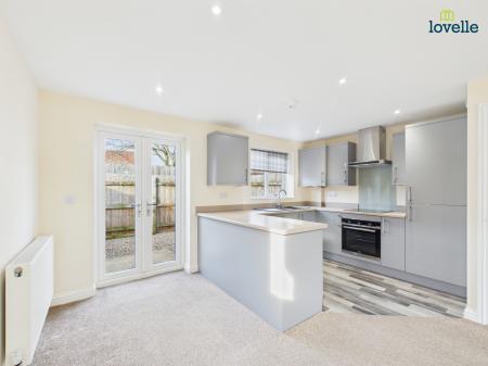 3 bedroom End of terrace house for sale in Oxford Court, Market Rasen, LN8