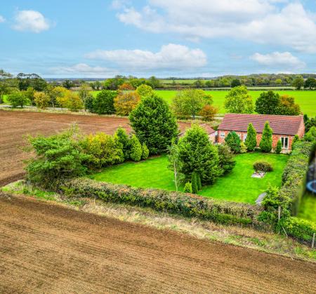 2 bedroom Detached bungalow for sale in Buslingthorpe Road, Faldingworth, LN8