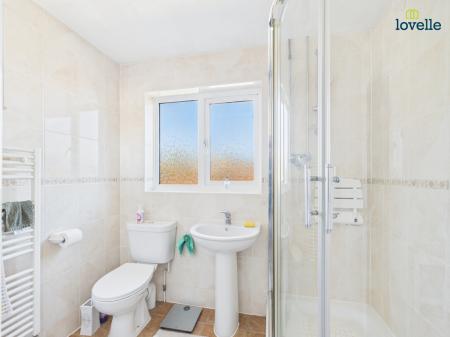 2 bedroom Detached bungalow for sale in Wells Drive, Market Rasen, LN8