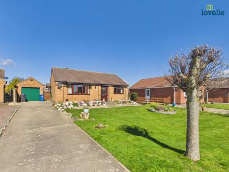2 bedroom Detached bungalow for sale in Wells Drive, Market Rasen, LN8