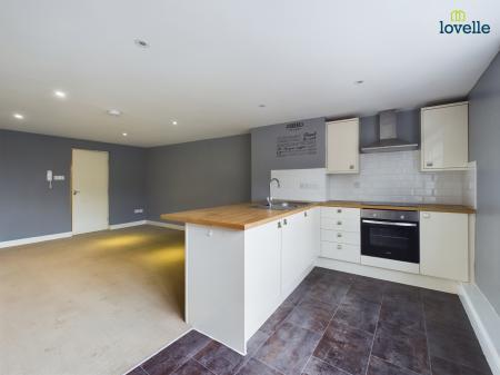 2 bedroom Flat to let in Queen Street, Market Rasen, LN8