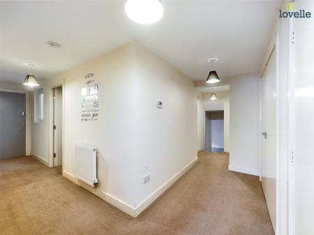 2 bedroom Flat to let in Queen Street, Market Rasen, LN8