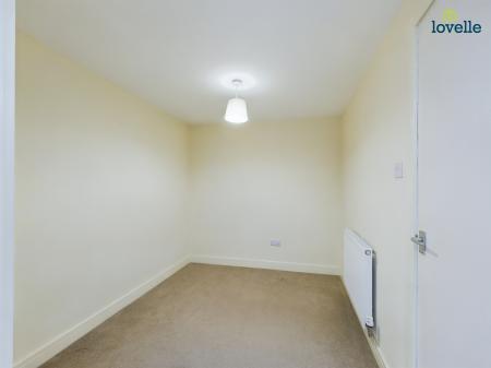 2 bedroom Flat to let in Queen Street, Market Rasen, LN8