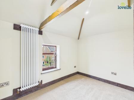 2 bedroom Semi-detached house to let in Queen Street, Market Rasen, LN8