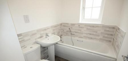 3 bedroom Detached house to let in Titus Road, Caistor, LN7