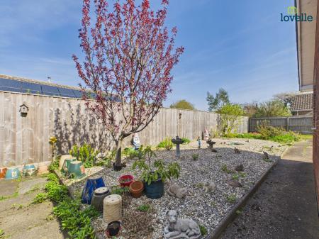 3 bedroom Detached bungalow for sale in North Kelsey Road, Caistor, LN7