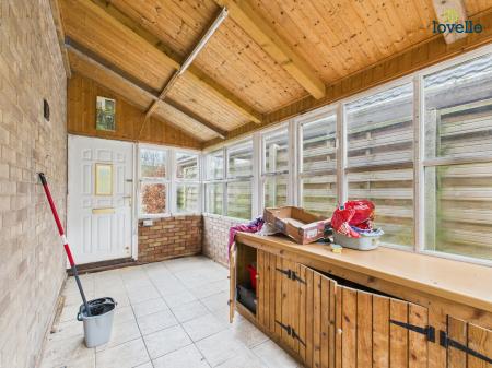 3 bedroom Detached house for sale in St Marys Lane, Binbrook, LN8