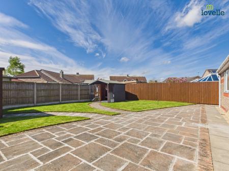 2 bedroom Detached bungalow for sale in The Ridings, Market Rasen, LN8
