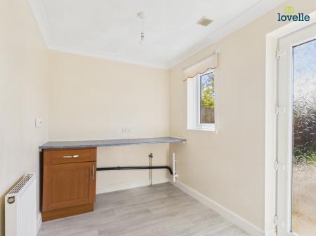 2 bedroom Detached bungalow for sale in The Ridings, Market Rasen, LN8