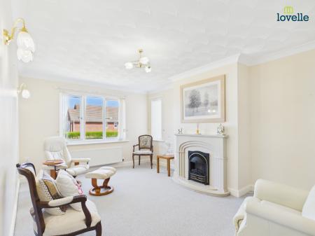 2 bedroom Detached bungalow for sale in The Ridings, Market Rasen, LN8