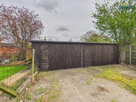 3 bedroom Detached bungalow for sale in Granby Road, Binbrook, LN8