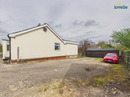 3 bedroom Detached bungalow for sale in Granby Road, Binbrook, LN8
