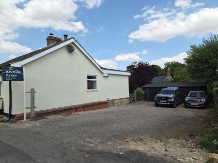3 bedroom Detached bungalow for sale in Granby Road, Binbrook, LN8