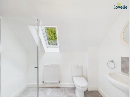 5 bedroom Detached house for sale in Bishop Norton Road, Glentham, LN8