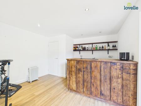 5 bedroom Detached house for sale in Bishop Norton Road, Glentham, LN8