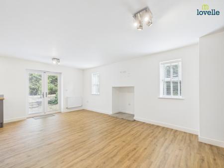 5 bedroom Detached house for sale in Bishop Norton Road, Glentham, LN8
