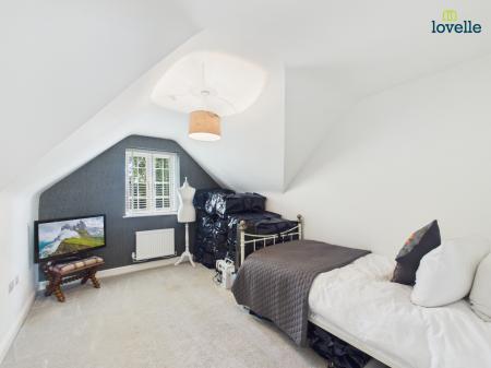 5 bedroom Detached house for sale in Bishop Norton Road, Glentham, LN8