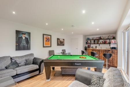 5 bedroom Detached house for sale in Bishop Norton Road, Glentham, LN8