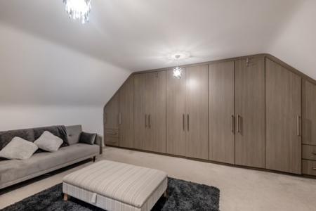 5 bedroom Detached house for sale in Bishop Norton Road, Glentham, LN8