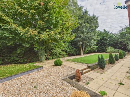 5 bedroom Detached house for sale in Bishop Norton Road, Glentham, LN8