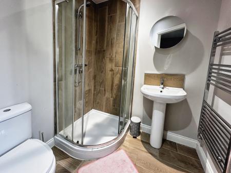 4 bedroom Terraced House for sale in Eastfields, Bishop Norton, LN8