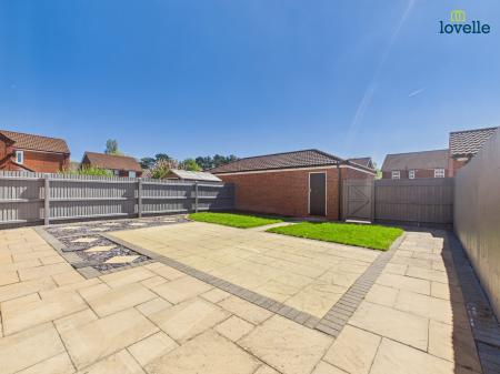 4 bedroom Detached house for sale in Mallard Way, Market Rasen, LN8