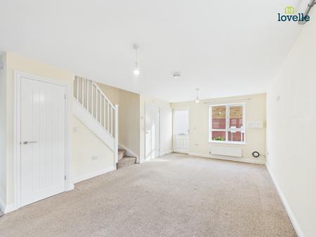 3 bedroom Semi-detached house to let in Oxford Court, Market Rasen, LN8