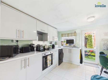 2 bedroom End of terrace house for sale in Dear Street, Market Rasen, LN8