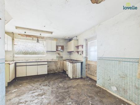 3 bedroom Semi-detached house for sale in Thornton Road, North Owersby, LN8