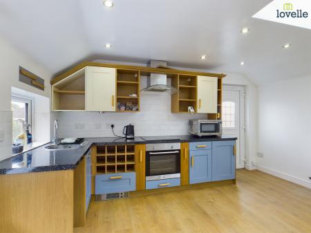 1 bedroom Flat to let in Queen Street, Market Rasen, LN8