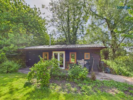 3 bedroom Detached house for sale in Church Lane, Benniworth, LN8