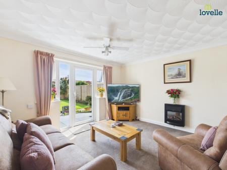 3 bedroom Detached bungalow for sale in The Ridings, Market Rasen, LN8