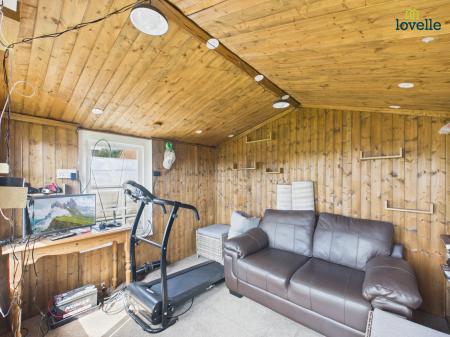 3 bedroom Detached bungalow for sale in The Ridings, Market Rasen, LN8