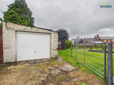 4 bedroom Terraced House for sale in Willingham Road, Market Rasen, LN8