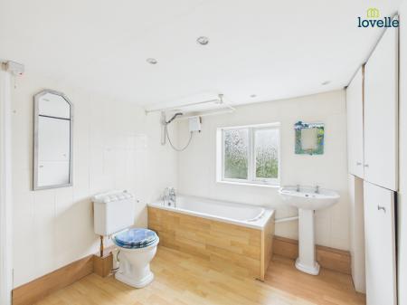 4 bedroom Terraced House for sale in Willingham Road, Market Rasen, LN8