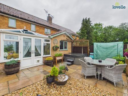 3 bedroom Semi-detached house for sale in Brookfield Close, Stainton le Vale, LN8