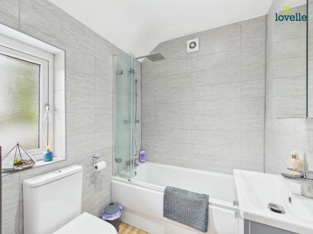 3 bedroom Semi-detached house for sale in Brookfield Close, Stainton le Vale, LN8