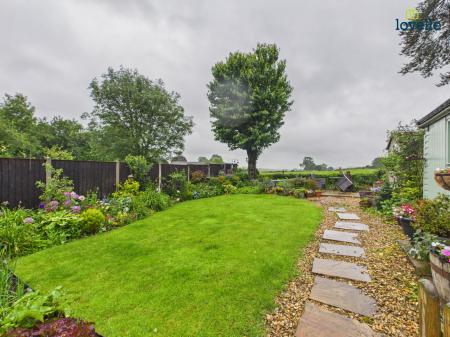 3 bedroom Semi-detached house for sale in Brookfield Close, Stainton le Vale, LN8