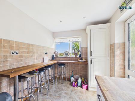 3 bedroom Semi-detached house for sale in Swinhope Road, Brookenby, LN8