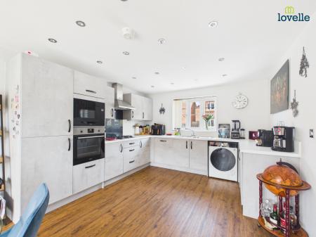 3 bedroom Detached house for sale in Southwold Road, Market Rasen, LN8