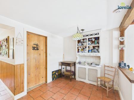 2 bedroom Terraced House for sale in Canada Lane, Caistor, LN7