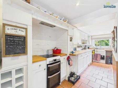 2 bedroom Terraced House for sale in Canada Lane, Caistor, LN7